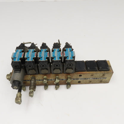Nachi SL-G01-A3X-R-D2-10 Hydraulic Valve Bank Manifold  4/2 Way 24VDC Coil