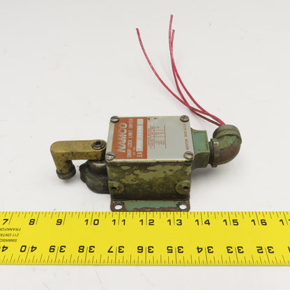 Namco EA08021100 600VAC 250VDC Snap Lock Limit Switch
