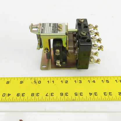 Square D A0-40 Class 8501 Ser B Machine Tool Relay 120V Coil 60 HZ 600V 10A