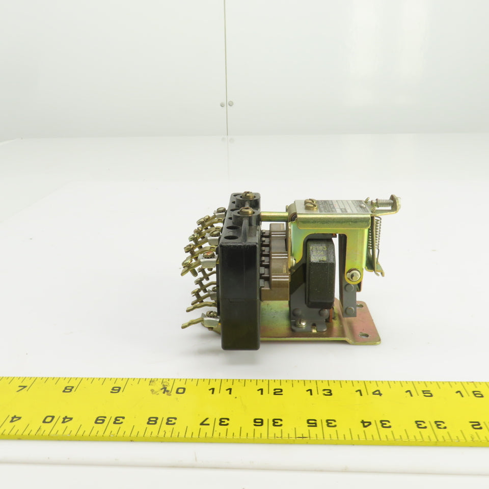 Square D A0-60 Class 8501 Ser B Machine Tool Relay 120V Coil 60 HZ 600V 10A
