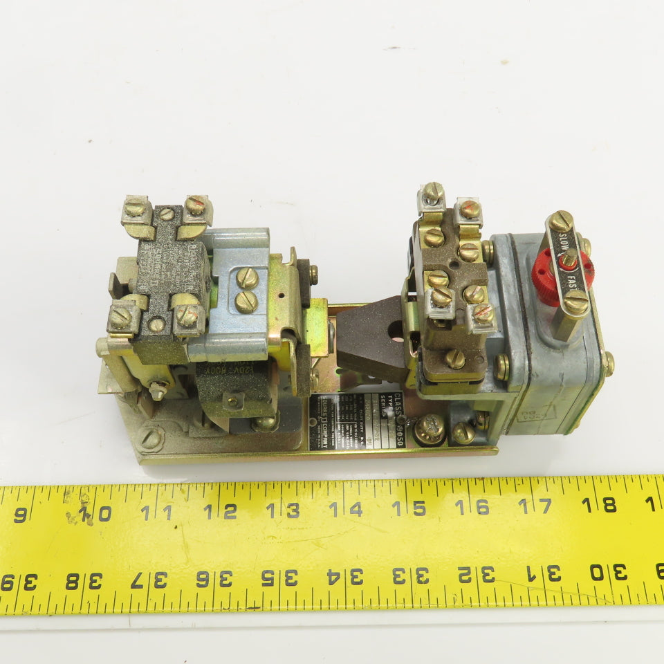 Square D Class 9050 Type B0-2D Pneumatic Timing Relay 600V