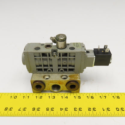 Rexroth 0820 023 991 2 Way Single Solenoid Hydraulic Valve 48VDC Coil Manifold