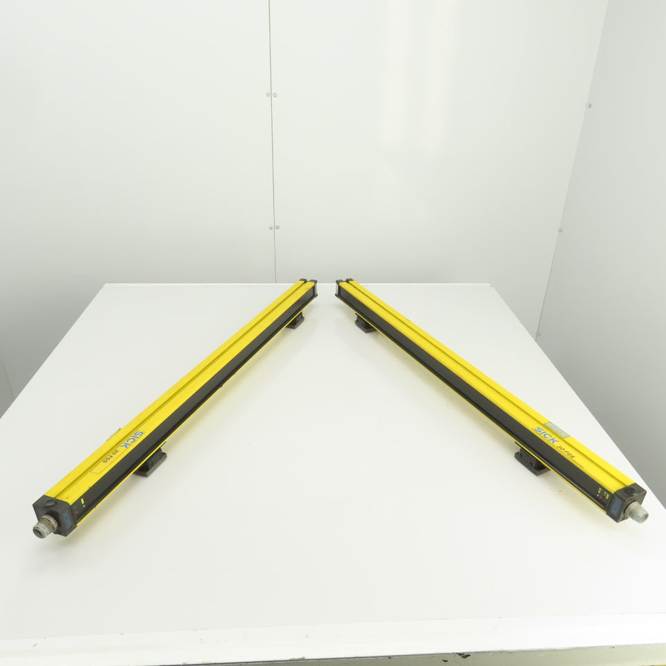 Sick FGSS900-21 FGSS900-21 30-FGS 36" Light Curtain Receiver & Transmitter Set