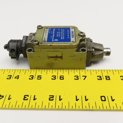 Yamatake Honeywell 2LS1-J Push Button Limit Switch 480VAC 250VDC