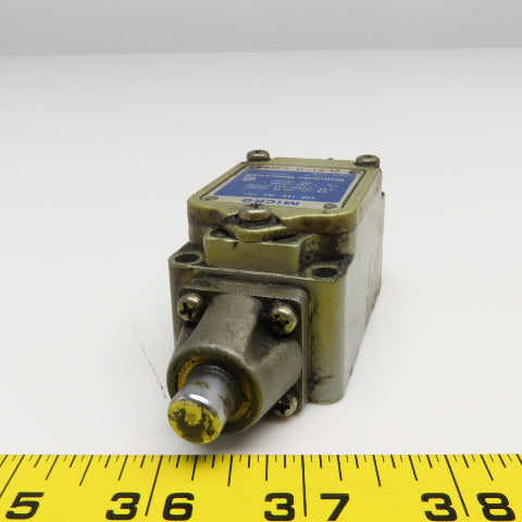 Yamatake Honeywell 2LS1-J Push Button Limit Switch 480VAC 250VDC