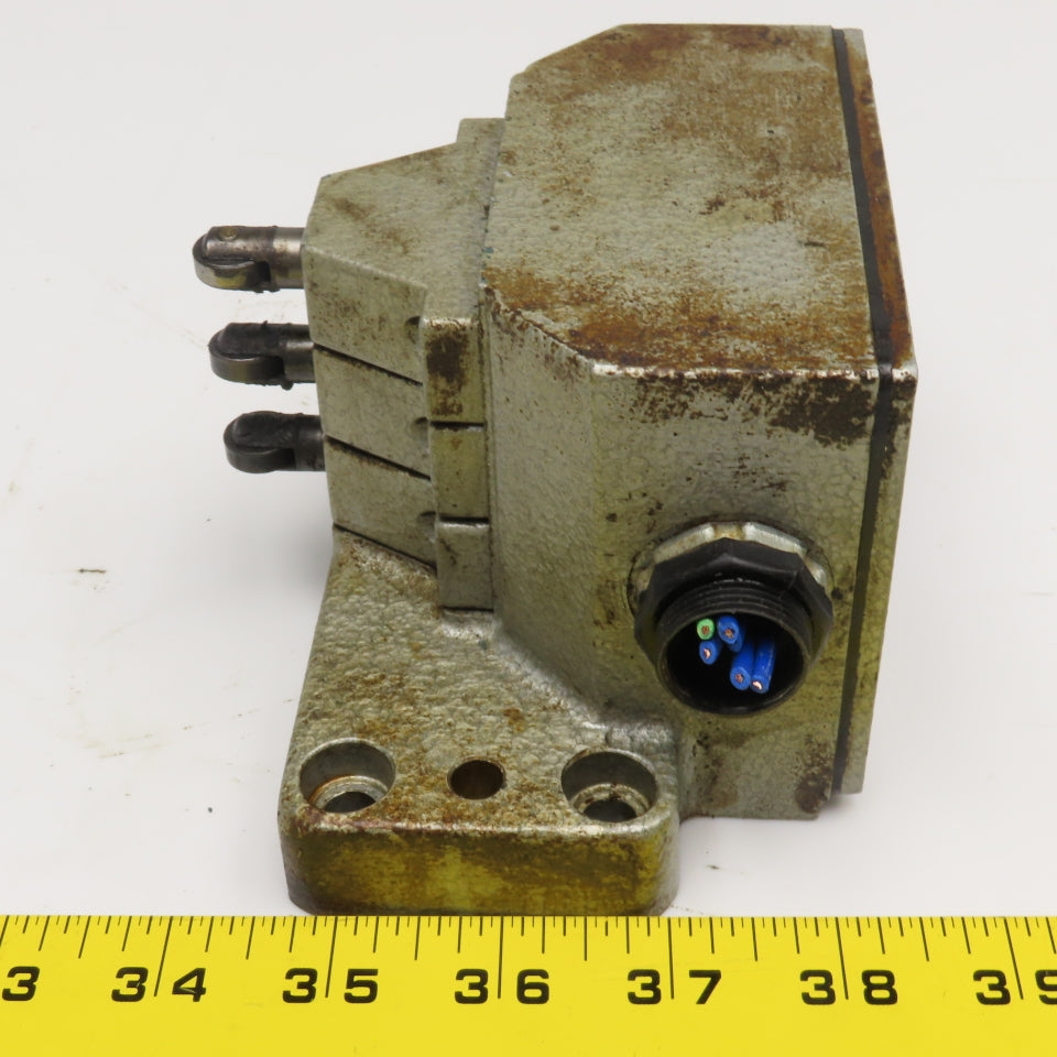 Yamatake Honeywell LDZ-5312 250V AC/DC Multiple Limit Switch 3 Position