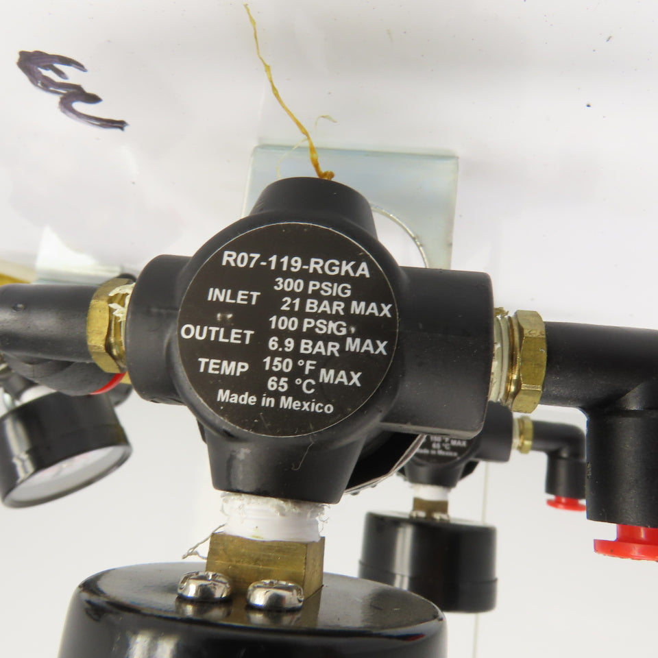 Norgren R07-119-RGKA Regulated Pneumatic Air Supply Board 4 Output 0-160PSI