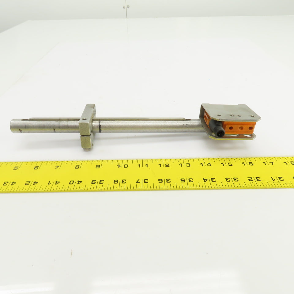 IFM O5P201 O5P-HPKG/US100 Retro-Reflective Sensor 10-36VDC W/Adjustable Mount