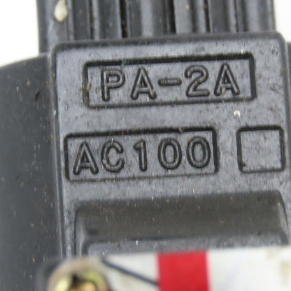 Daikin LS-G02-2CA-10-N 4/3 Position Closed Center Hydraulic Valve 100V Coil