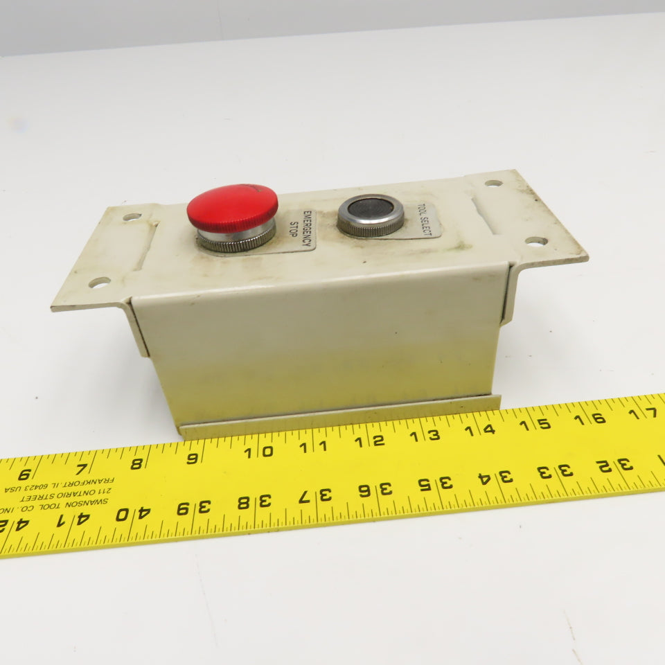 Fuji Electric 600V Push Button Emergency Stop Switch Control Box