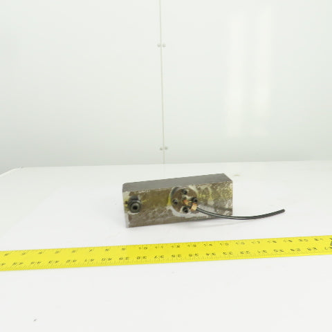 Pneumatic Single Serrated Jaw Clamping Device 2-1/4" x 1/2" Jaw