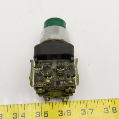 Allen Bradley 800T-PT16 600V Illuminated Push Button Switch Green 120V Lamp
