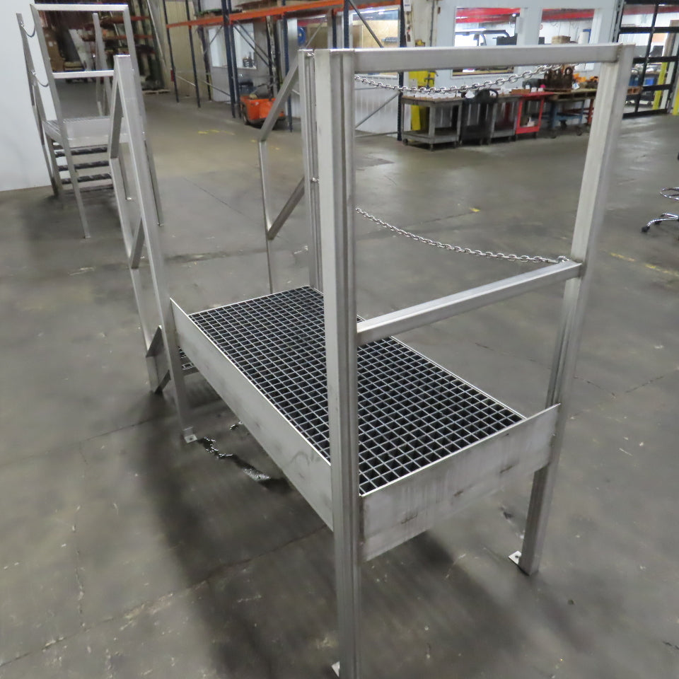 Aluminum Machine Approach Access Catwalk Ladder Platform 24"H x 28" W/2 Steps