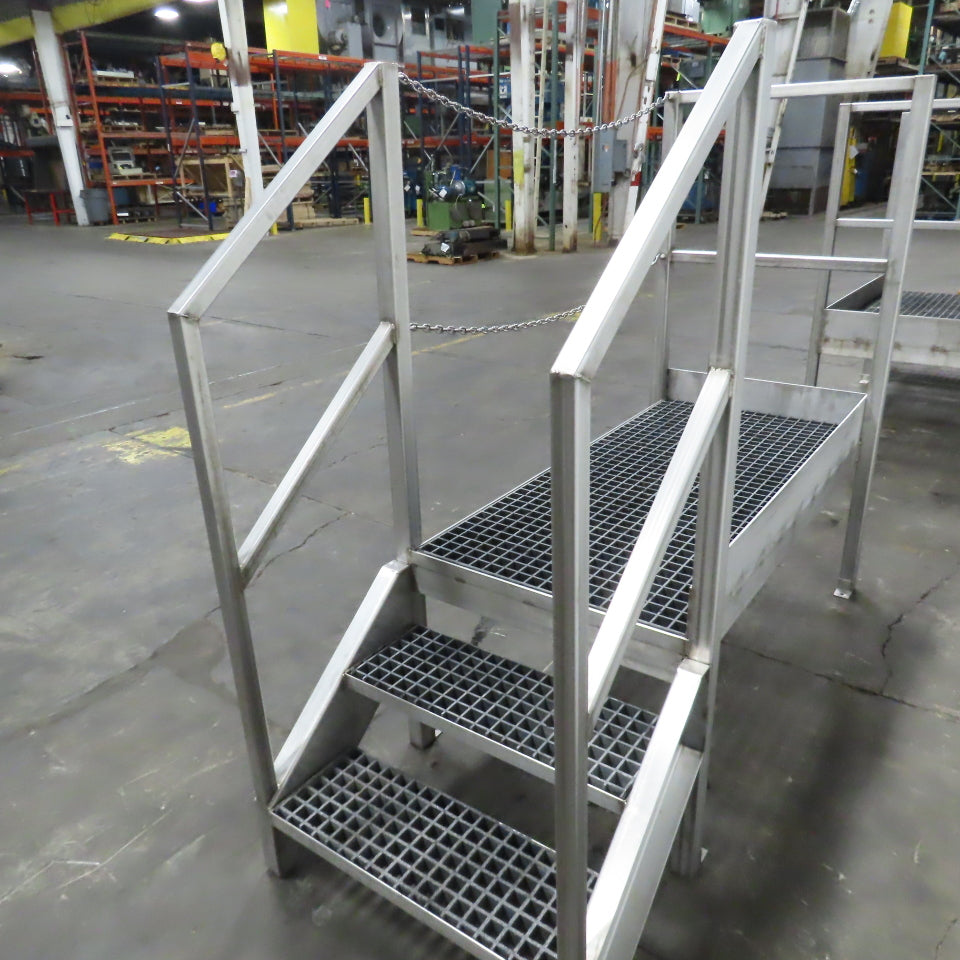 Aluminum Machine Approach Access Catwalk Ladder Platform 24"H x 28" W/2 Steps