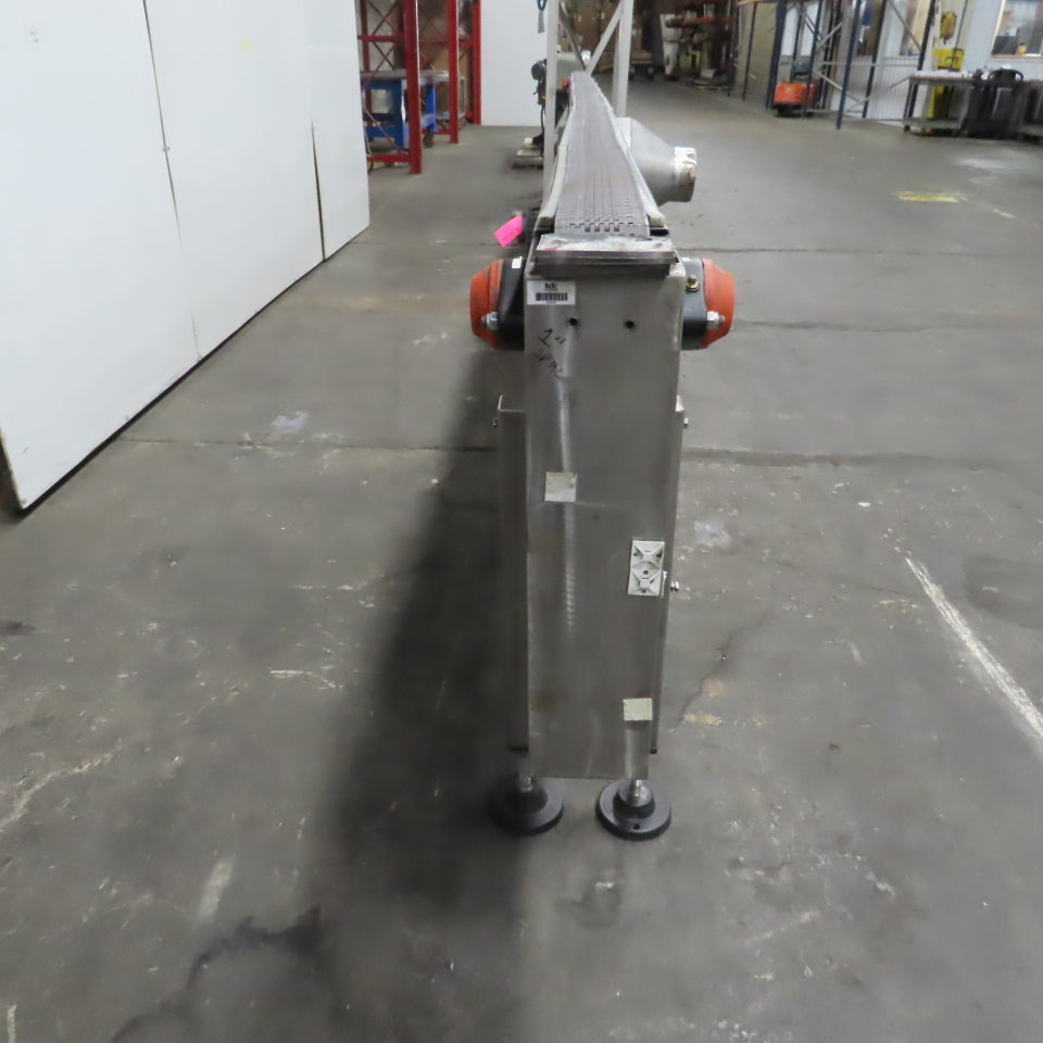 226" L x 3-1/4" W Belt Table Top Bottle Conveyor 57.7FPM 230/460V 3PH 38" Adj H