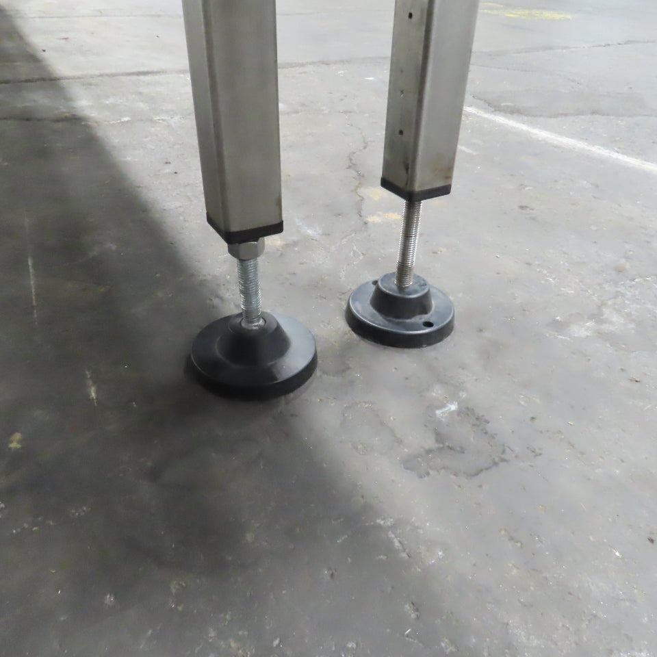226" L x 3-1/4" W Belt Table Top Bottle Conveyor 57.7FPM 230/460V 3PH 38" Adj H