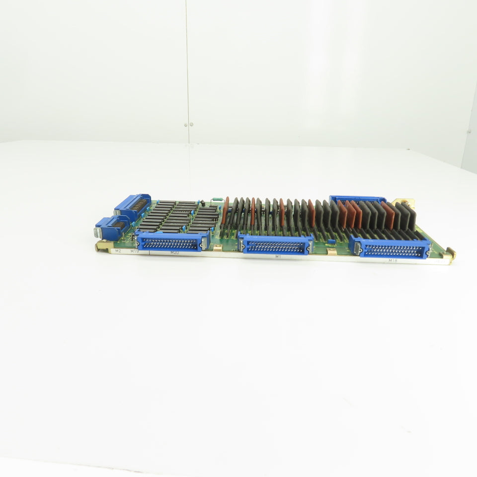 Fanuc A16B-1212-0220/01A I/O Board