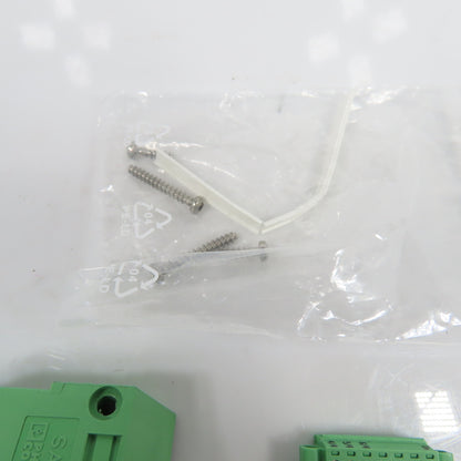 Phoenix Contact SACB-6/3-L-C-M8 Sensor Actuator Box