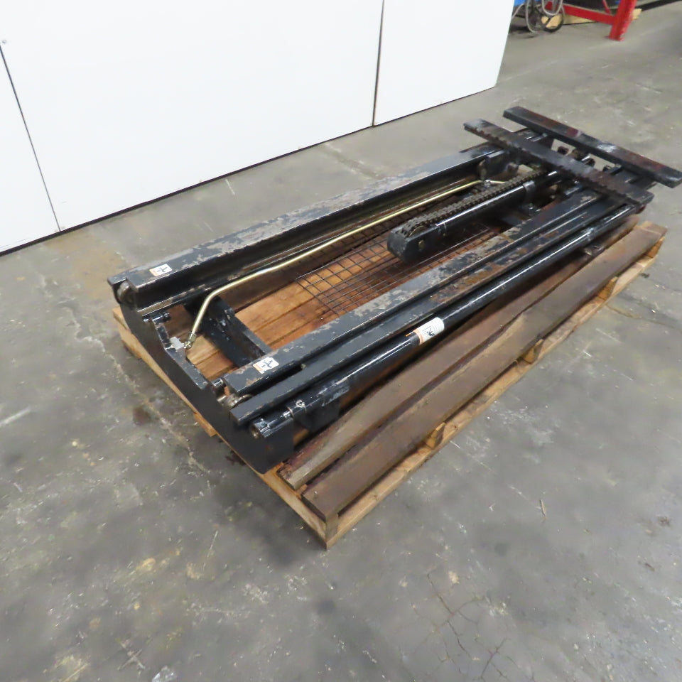 Crown WS 2000 Series Type UL583-E Hydraulic Mast Assembly