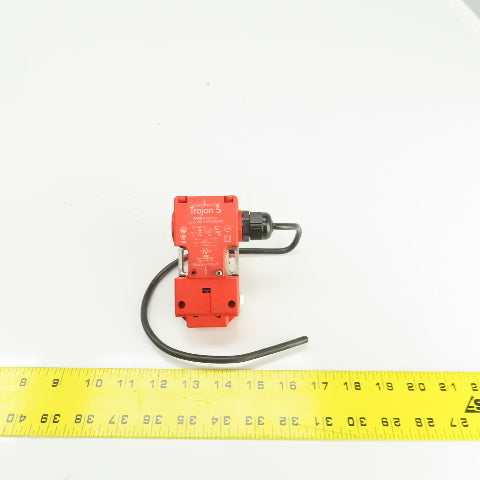 Guardmaster Trojan 5 Safety Interlock Switch 500V W/Key