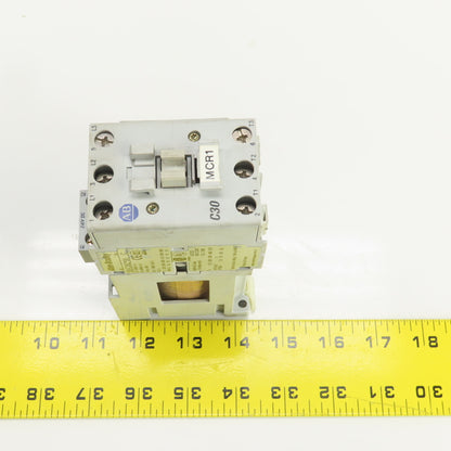 Allen Bradley 100-C30Z*00 Ser C 600V AC Contactor W/24V DC Coil