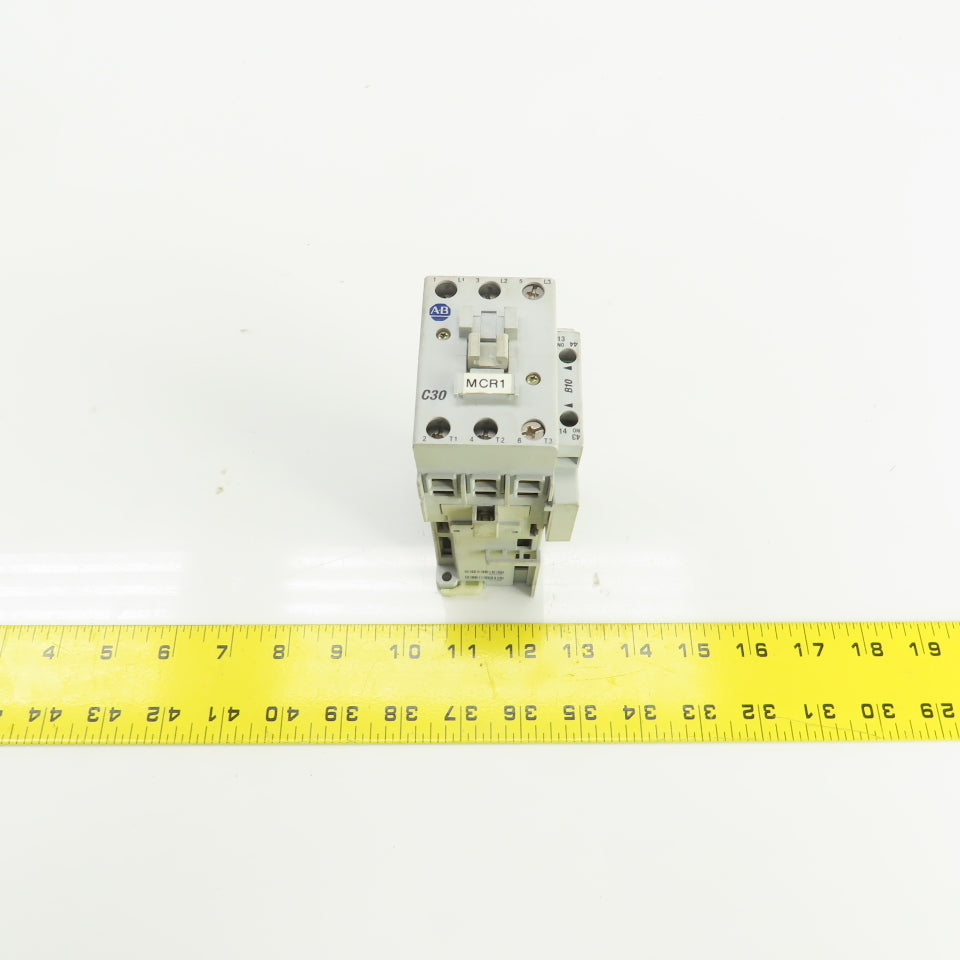Allen Bradley 100-C30Z*00 Ser C 600V AC Contactor W/24V DC Coil