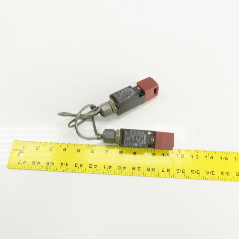 Omron D4DS-3AFS Safety Interlock Switch 400V No Keys Lot Of 2