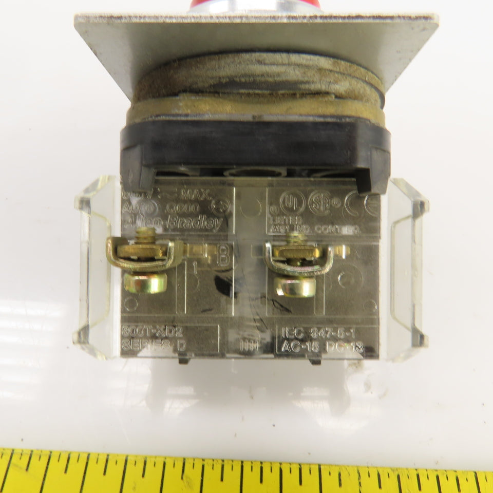 Allen Bradley 800T-B Red Momentary Contact Push Button 600V