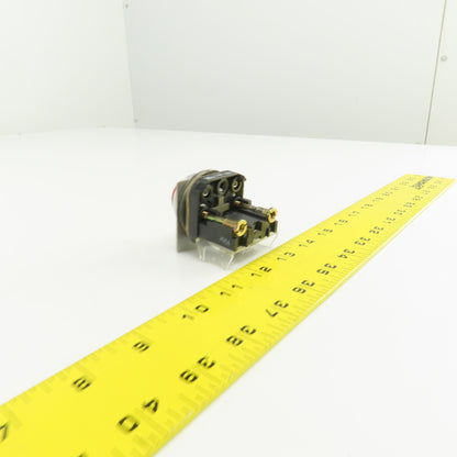Allen Bradley 800T-B Red Momentary Contact Push Button 600V