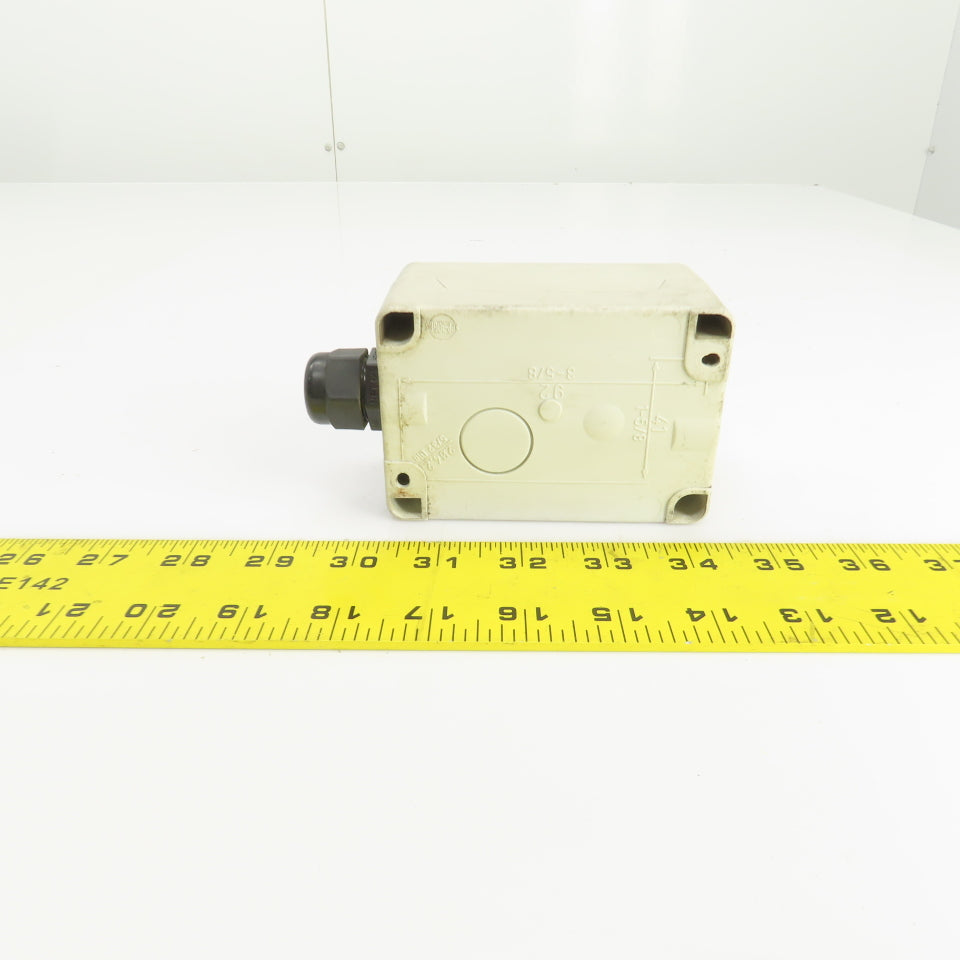 Allen Bradley 800E-2P 2 Button Electrical Enclosure W/Stop & Start Button