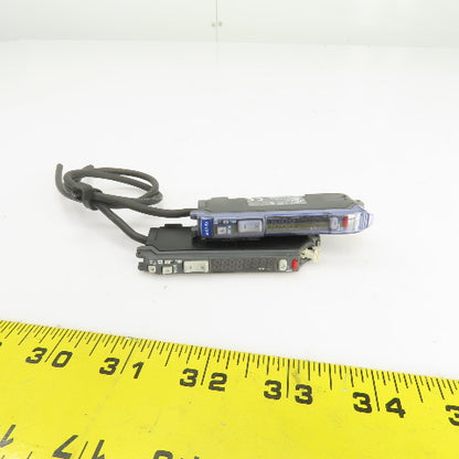 Keyence FS-V31P Photoelectric Amplifier 12-24VDC Lot Of 2