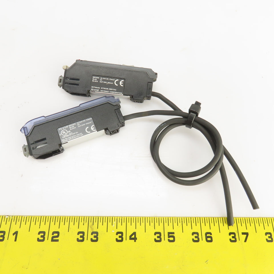 Keyence FS-V31P Photoelectric Amplifier 12-24VDC Lot Of 2