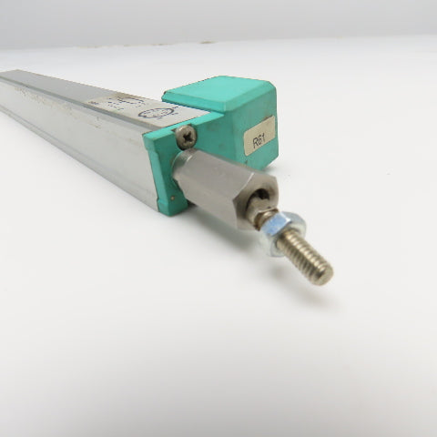 Gefran PY-1-C-150 Linear Displacement Transducer Lin +/- 0.05% Parts/Repair