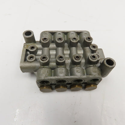 Showa SG608 Lubrication Grease Distribution Manifold
