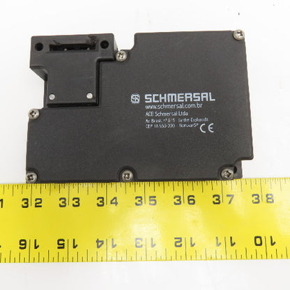 Schmersal AZM 161SK-12/12RKA-024 230V Interlock Door Guard Gate Switch