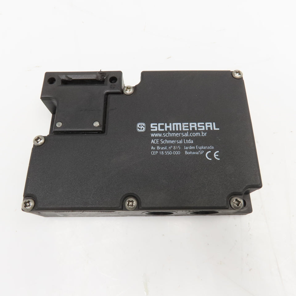 Schmersal AZM 161SK-12/12RKA-024 230V Interlock Door Guard Gate Switch