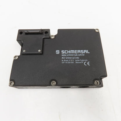 Schmersal AZM 161SK-12/12RKA-024 230V Interlock Door Guard Gate Switch
