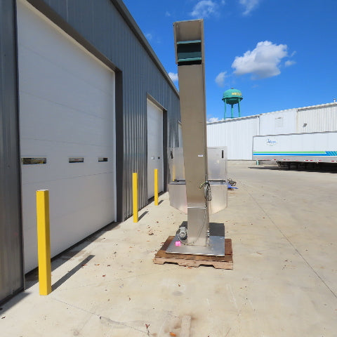 Tecno 22174 12" Belt Width SS Cleated Incline Feeder Conveyor 27FPM 120" Dis 3PH