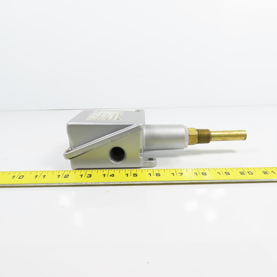 United Electric C100 Model 120 0-225°F / -15+105°C Temperature Switch 480VAC