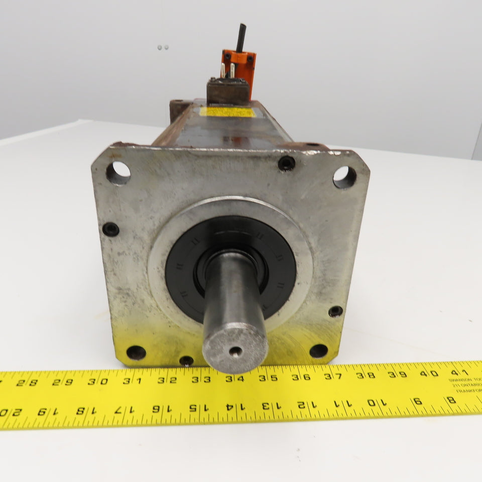 Fanuc A06B-0246-B100 C22/2000i 3.0Kw 2000RPM 234V 133Hz AC Servo Motor