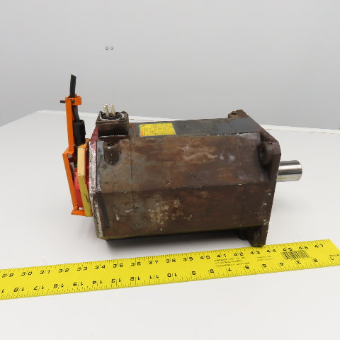 Fanuc A06B-0246-B100 C22/2000i 3.0Kw 2000RPM 234V 133Hz AC Servo Motor