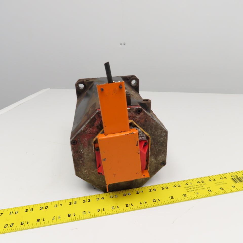 Fanuc A06B-0246-B100 C22/2000i 3.0Kw 2000RPM 234V 133Hz AC Servo Motor