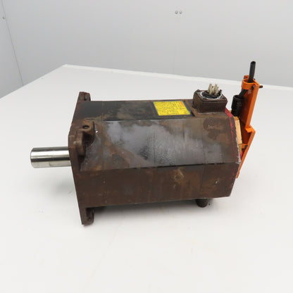 Fanuc A06B-0246-B100 C22/2000i 3.0Kw 2000RPM 234V 133Hz AC Servo Motor