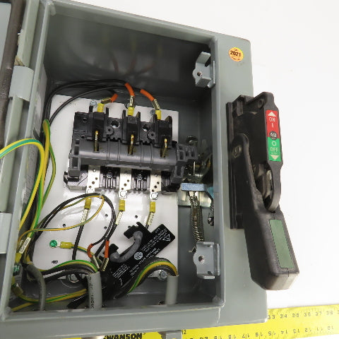 Allen Bradley 1494G-BF3N-98 AL-208 30A Enclosed Safety Disconnect Switch 600V 3R