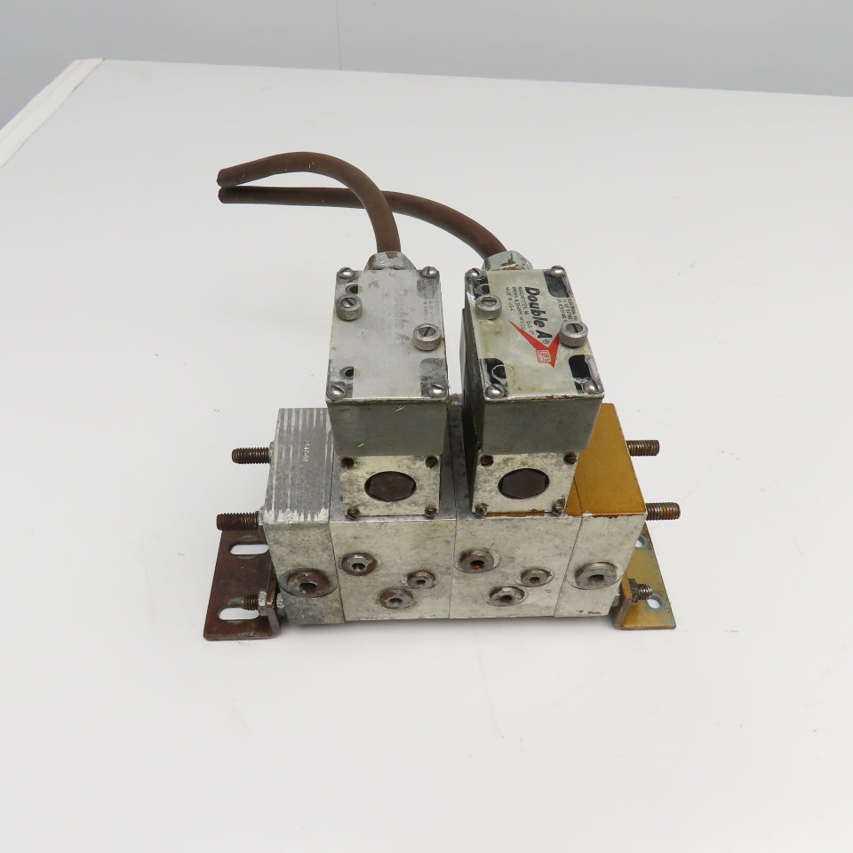 Brown & Sharpe QG-005-C-10B1 Double A Hydraulic Directional Valve Manifold