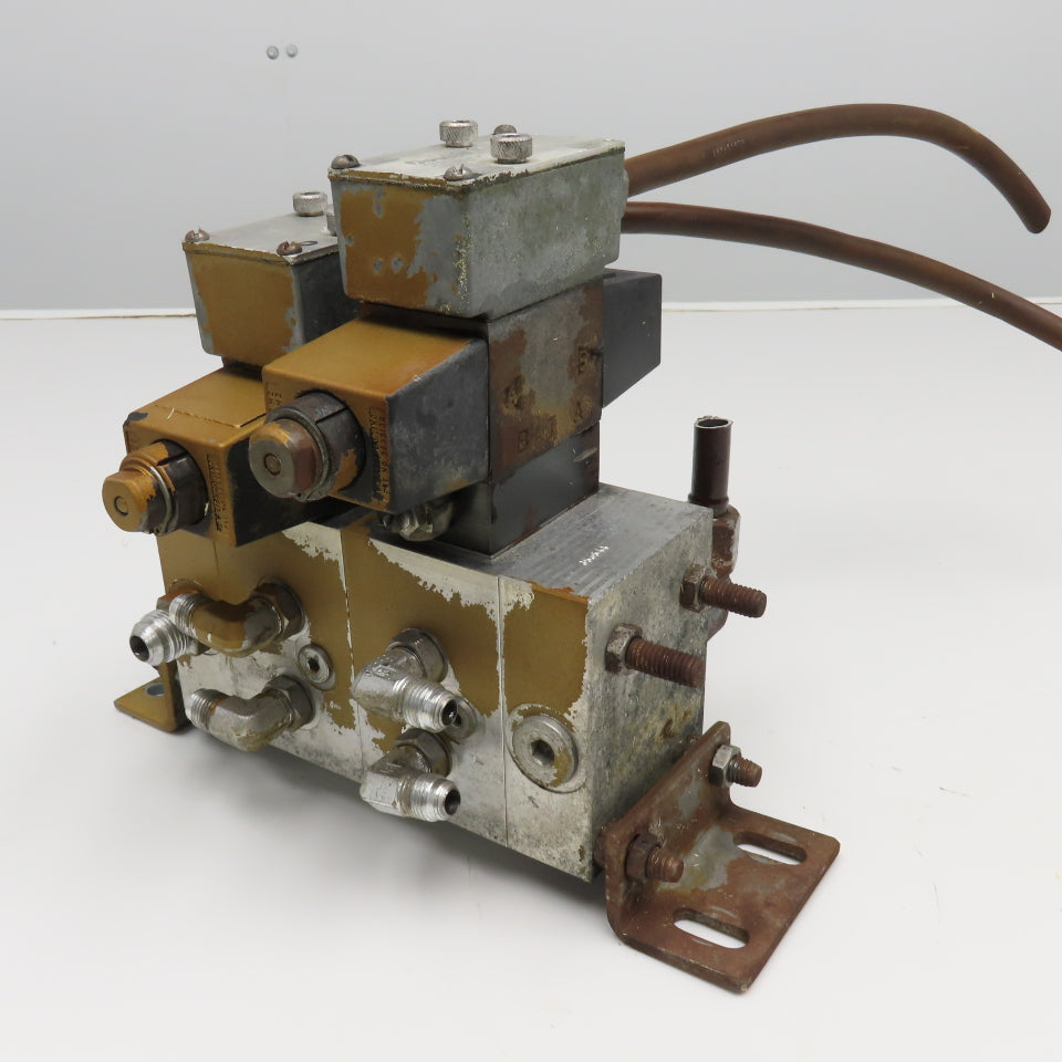 Brown & Sharpe QG-005-C-10B1-TSP Hydraulic Directional Valve Manifold
