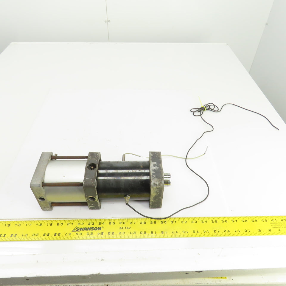 Double Acting Pneumatic Cylinder W/Booster 7/16" Stroke 2-1/2" Bore 1-3/8" Rod