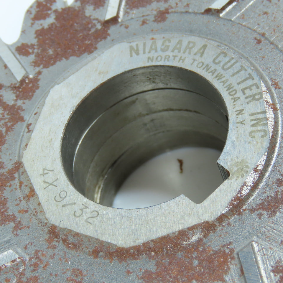 Niagara 4" x 7/16" Side Mill Cutter 1-1/4" Arbor Staggered 18 Tooth Lot/4