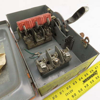 Square D H36 30A Single Thow Fusible Safety Disconnect Switch 600VAC 5-20HP