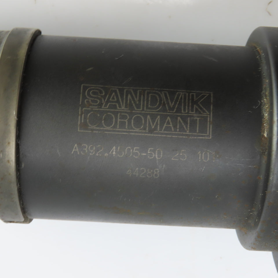 Sandvik Coromant A392.4505-50-25 CAT50 Shoulder Mill Holder CNC 3.75" Projection